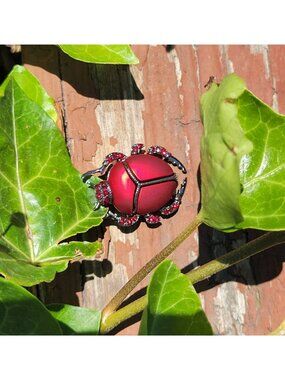 ⭐Scarab Beetle Animal Brooch Pin Red Rhinestones Insect Jewelry Vintage Vibes⭐